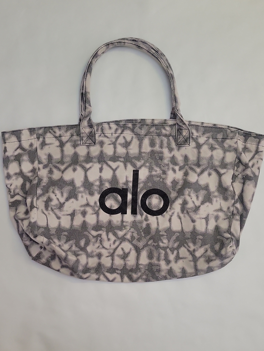 ALO Yoga Gray Tie-Dye Canvas Tote Bag Large Gym/Travel  Carryall/ Beach/Cotton